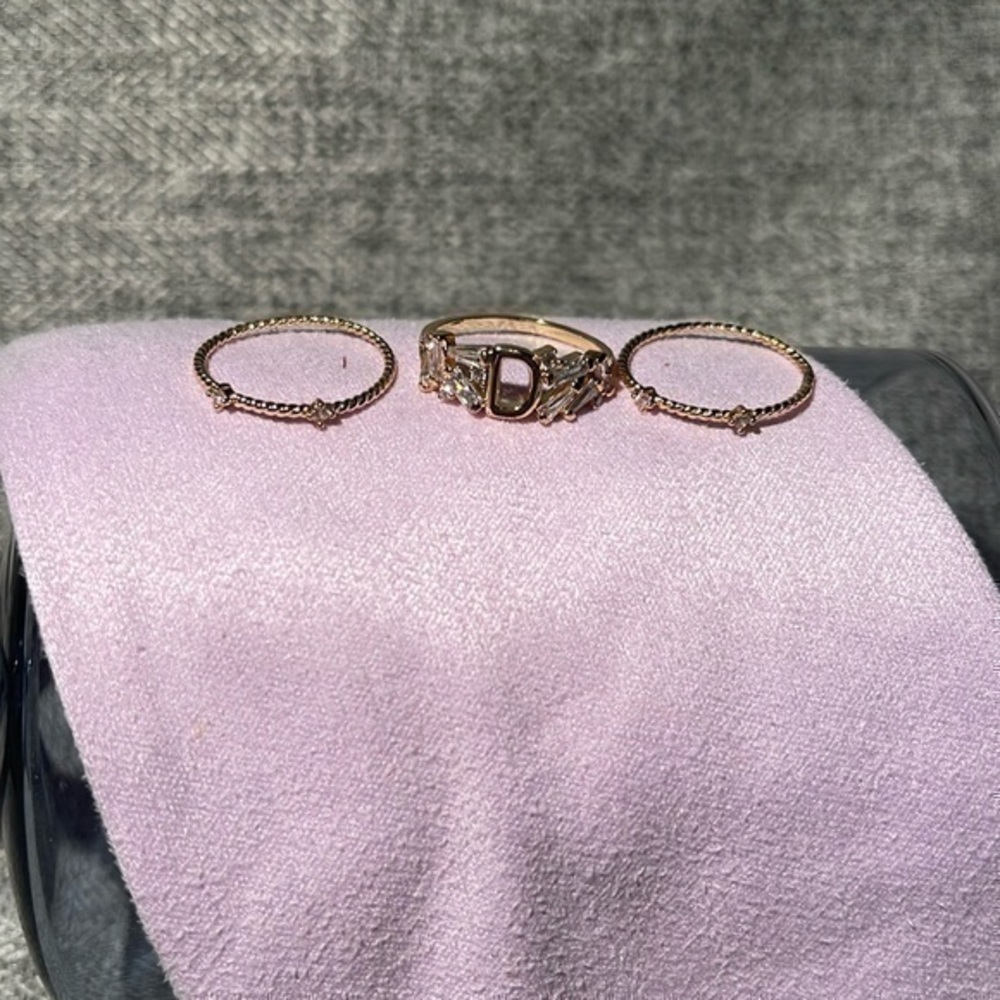 Anthropologie Stackable D Monogram Ring Set. NEW - Picture 1 of 5